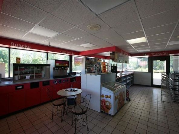 47515 Hwy Us 41, Houghton, MI 49931